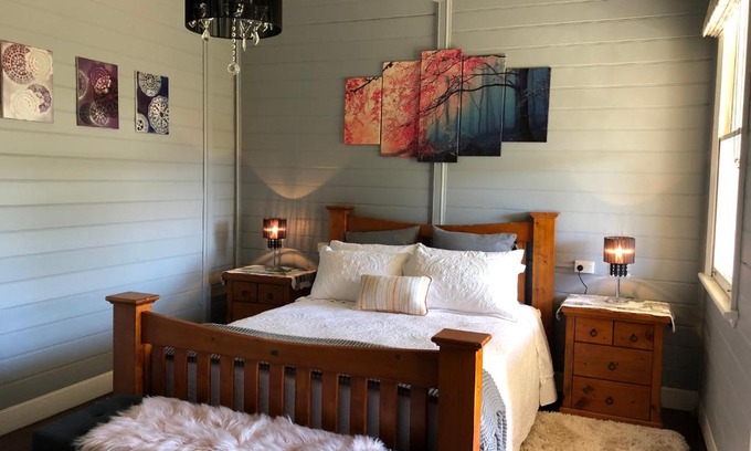 Bellbrook Maison | Bellbrook Historic Getaway at Bellmeadow Homestead
