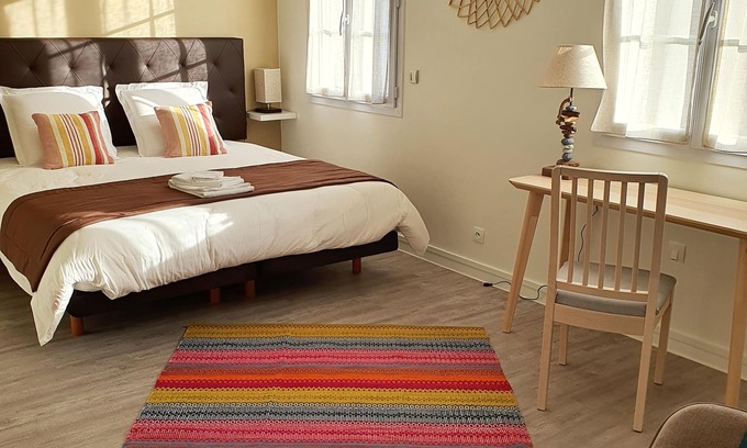 Les Mureaux Hôtel | Les Chambres de La Marina Hôtel Mureaux