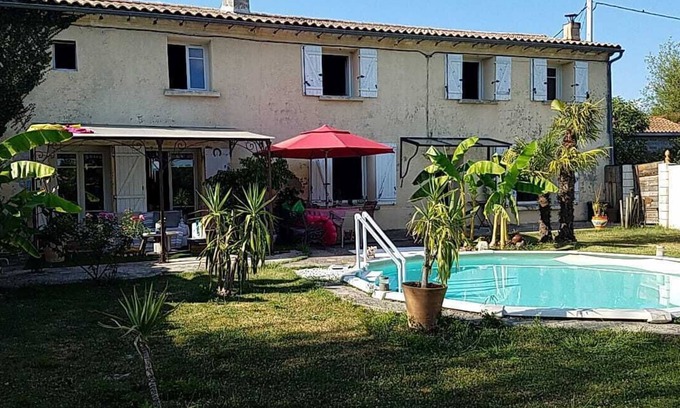 Cubnezais Autre | Belle maison en pierre - Nord Gironde