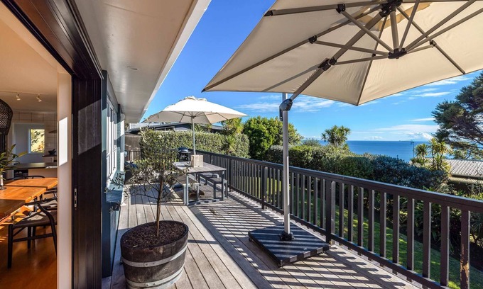 Waiheke Island Maison | Belle View - Stay Waiheke