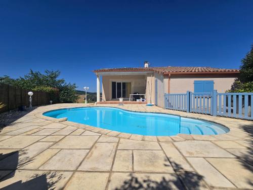 Realville Maison | Belle villa Réalville - 6 personnes - Piscine et parking privés - Véranda climatisée - Terrasse - 3 chambres doubles
