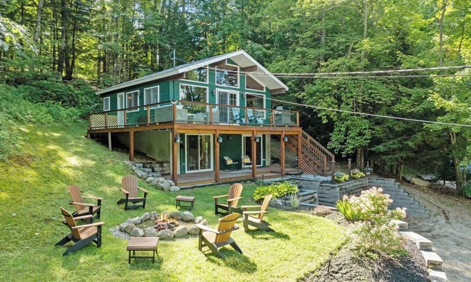 East Wakefield Maison | Belleau Lake Escape - Walking distance to lake