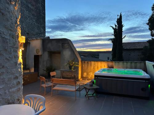 Cournonsec Maison | Belles chambres et SPA, en pleine nature