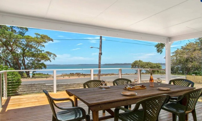 Culburra Beach Maison | Bellevue - surplombant le paisible lac Woolumboola