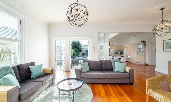 Martinborough Maison | Bellini, Martinborough