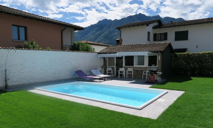 Monte Carasso Appartement | Bellinzona by the Pool - Ca dal Virgi Swisshomebnb