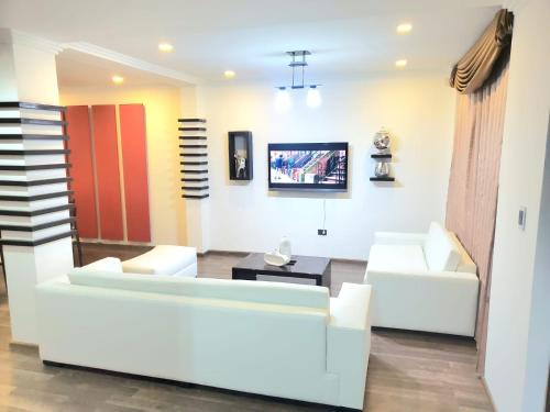Canaribamba Appartement | Bello Horizonte, Dep grande con parqueadero