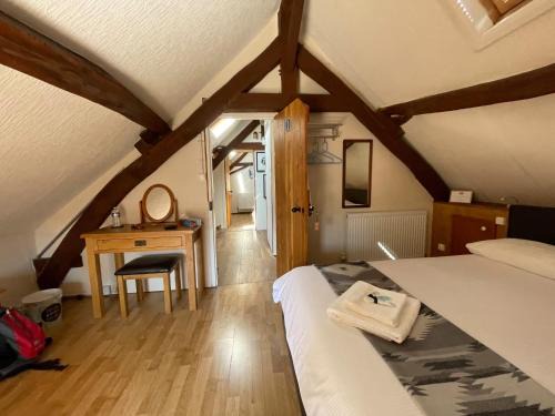 Bethines Hôtel | Belonga Mick
