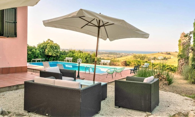 Cologna Spiaggia Maison | Belvilla by OYO Villa Rosè