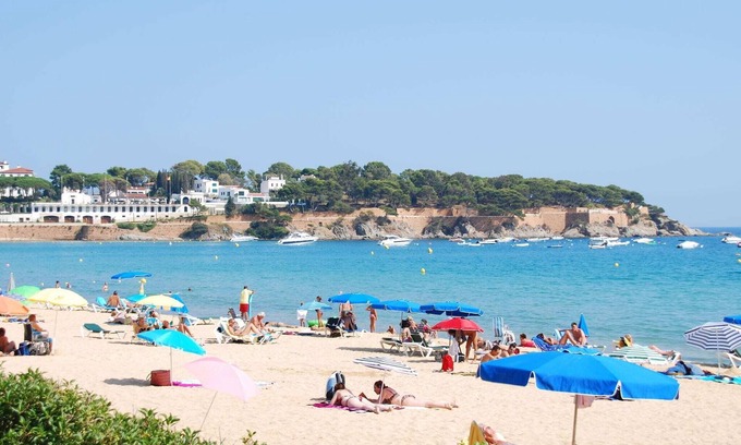 Romanya de la Selva Villa | Espaciosa villa en Romanyà de la Selva con piscina