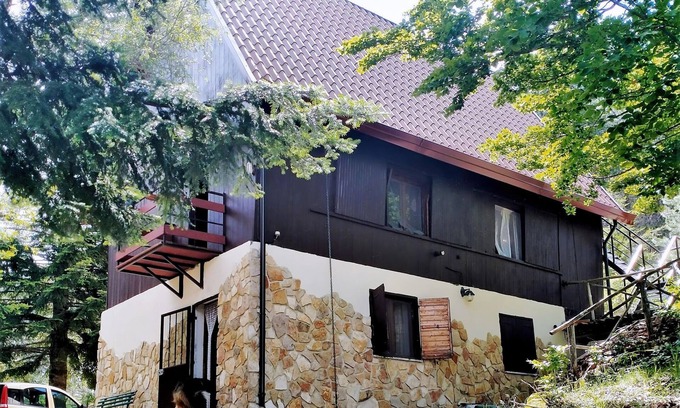 Polino Maison | Maison de vacances à Polino avec jardin