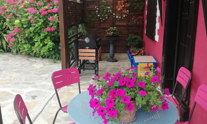 Villaescusa Maison | Belvilla by OYO The caprice of Ros Mery