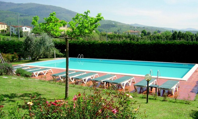 Pistoia Autre | Ferme traditionnelle près de Pistoia avec jardin