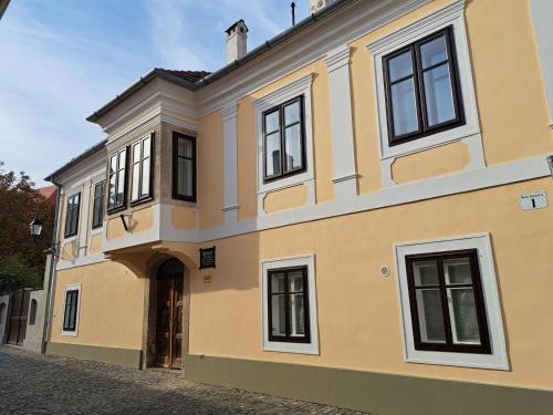 Koszeg Appartement | Bem Villa Apartman, Kőszeg