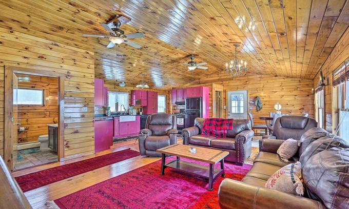 Bemus Point Cabine | Bemus Point Retreat ~ 3 Mi to Chautauqua Lake