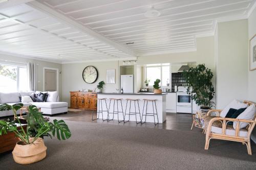 Tararua District Maison | Benbecula Cottage at Kereru Farm Weber