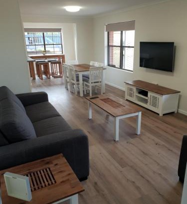 Emu Bay Maison | Berds Nest