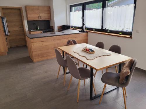 Imst Appartement | Bergblick Wohnung Posch