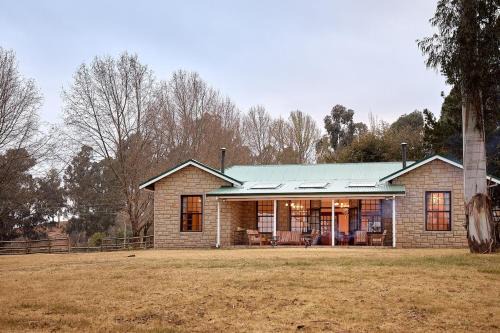 Drakensberg Gardens Maison | Bergview Farm Cottage by First Private Stays