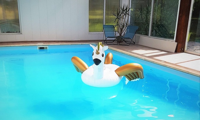 Argy Villa | BerrySprings, la villa-piscine au milieu des champs