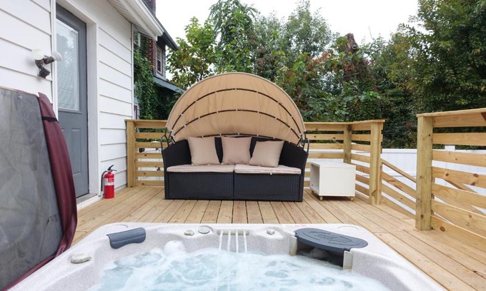 Hillside Appartement | Best EWR Airport Apt-Hot Tub-Free Parking
