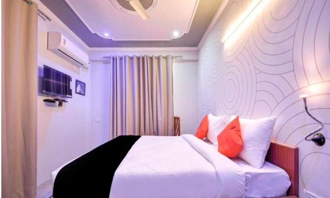 Sanganer Hôtel | Best hotel in Jaipur location. Hotel 7 Nights & Restaurant. Couple friendly.