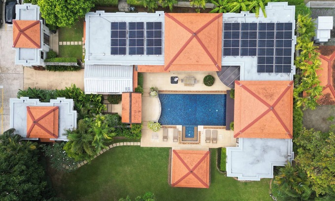 Bang Tao Villa | Best Location in Phuket!! - Spacious 5-bedroom villa in peaceful Choeng Thale