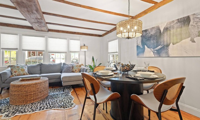Marblehead Maison | Best location in Old Town home, read how we are different