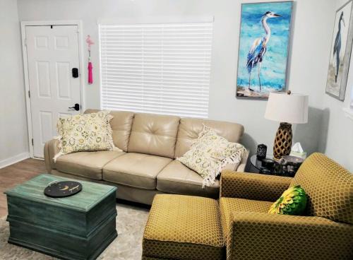 Old Town Maison | Best Location Quiet Cottage Pets Kitchen
