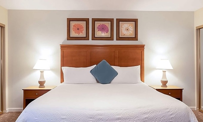 San Diego Country Estates Hôtel | Best Place to Unwind! Free Parking, Full Kitchen!