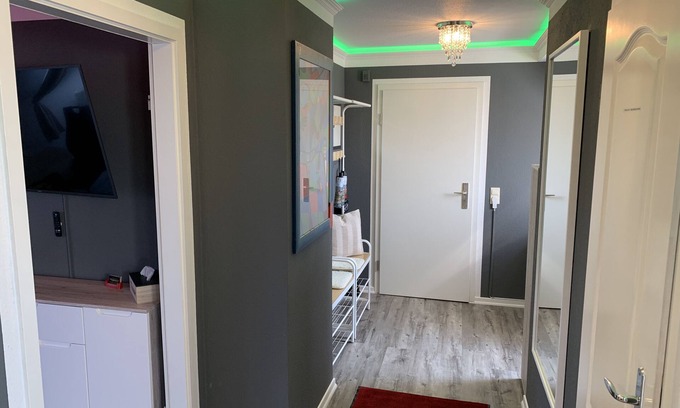 Wittenberge Appartement | Best price holiday apartment- Netflix, self-check-in, WiFi on the Elbe Cycle Path in Wittenberge