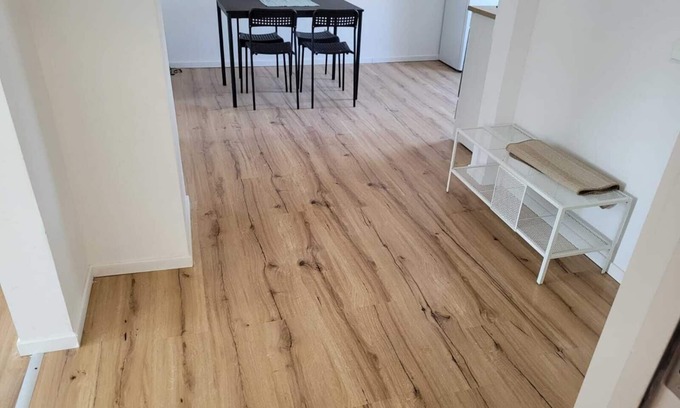Altenburg Copropriété | Best price per month, flat for 5, 30 minutes to Leipzig