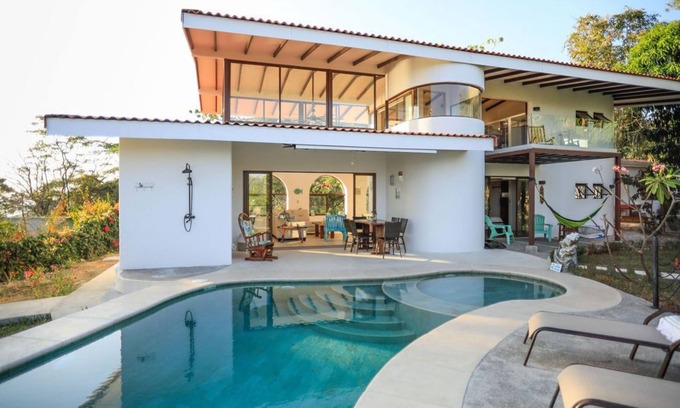 Santa Teresa Maison | Meilleure vue à Santa Teresa, à 2 minutes de la plage belle maison d'artisan