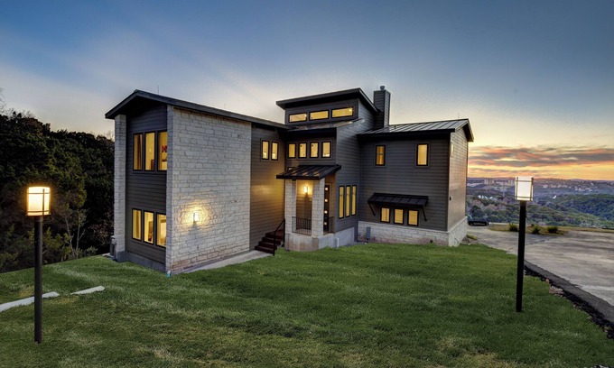 Lost Creek Maison | Best views in town