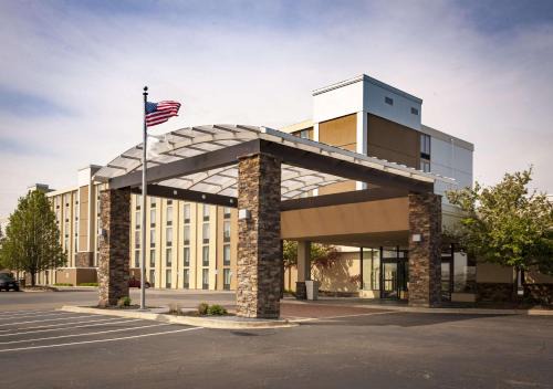 Strongsville Hôtel | Best Western Plus Strongsville Cleveland