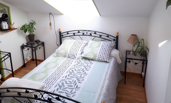 Venterol Hôtel | Chambres d hotes dans belle maison de village en pierre à Tallard.