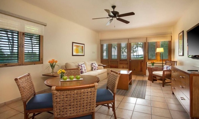 Carenero Appartement | Better Choice for your Vacation! Water Sports, Onsite Bar, 2 Tropical Pools