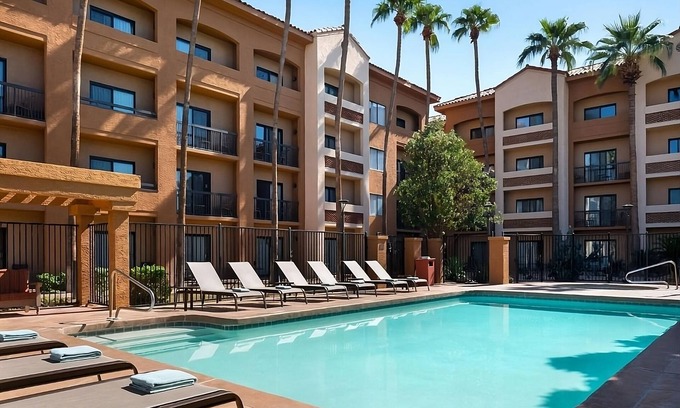 Camelback East Hôtel | Better Choice For Your Vacation! Pet-Friendly, Short Drive to Copper Square