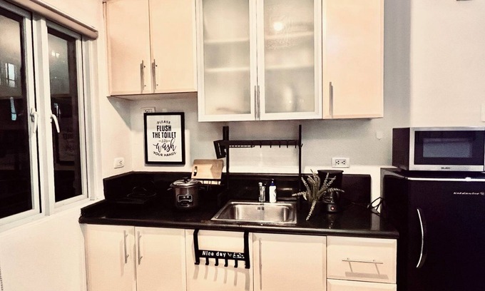 Pinagsama Appartement | BGC - Fort Mckinley Condo