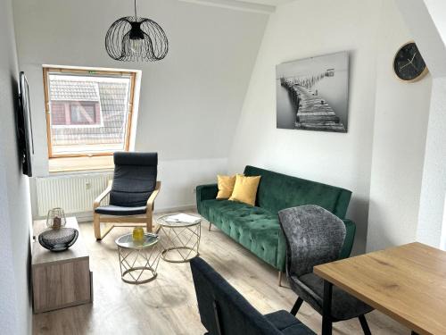 Goethestraße Appartement | BHV-3- und 5-Zimmer Wohnungen mit Terrasse, 24h self-check-in, TV, Internet, DisneyPlus, Waschmaschine