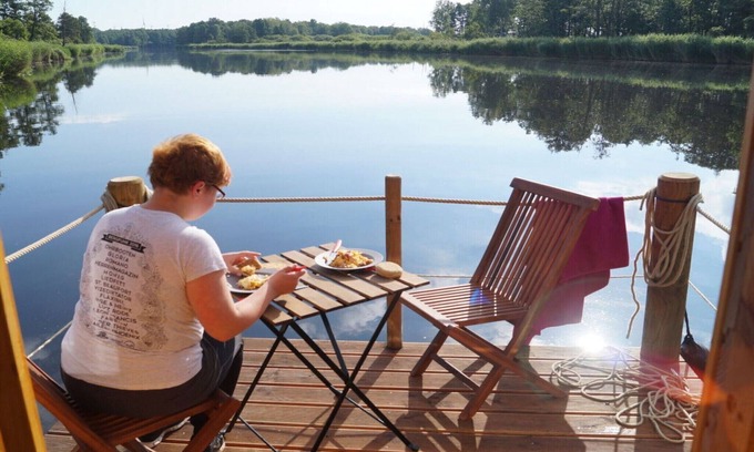 Loitz Location De Bateaux | Biberfloss Résidence de vacances confortable