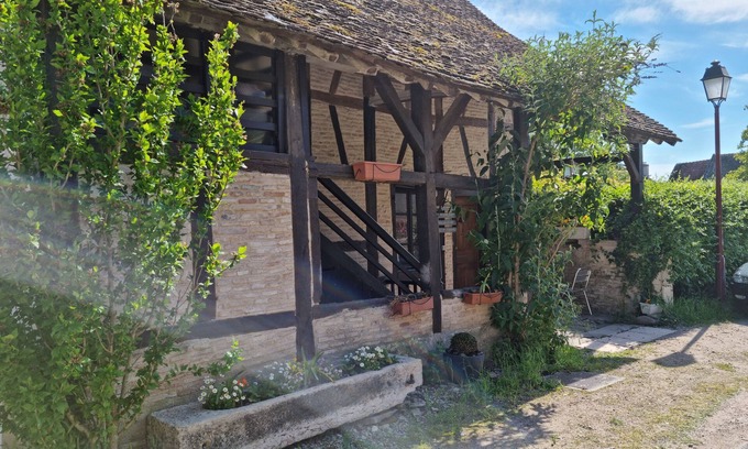 Gigny-sur-Saone Villa | Gîte de l'escale