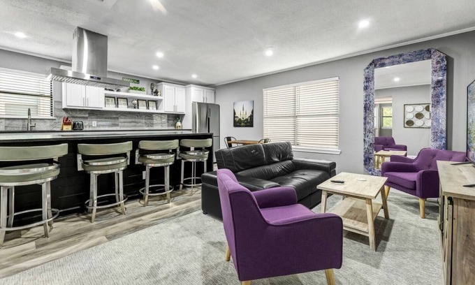 College Station Appartement | Big Easy: 2 Bedrooms, 2nd floor, Walk to A&M, Comfy King Beds