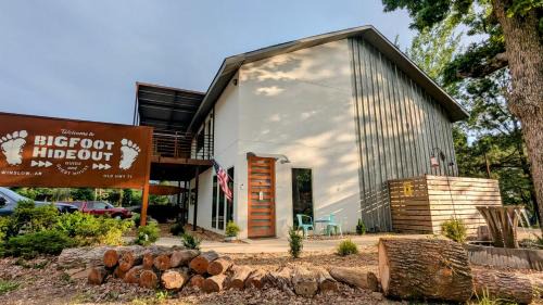 Mountainburg Maison | Bigfoot Hideout