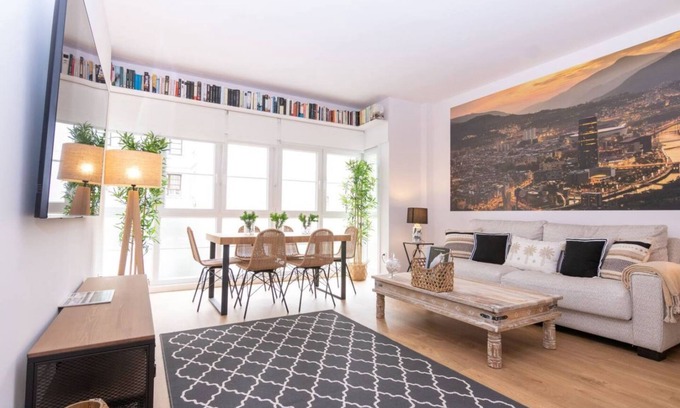 Bilbao City Centre Appartement | Bilbao Henao Park from Bilbao Suites, in the center with direct garage