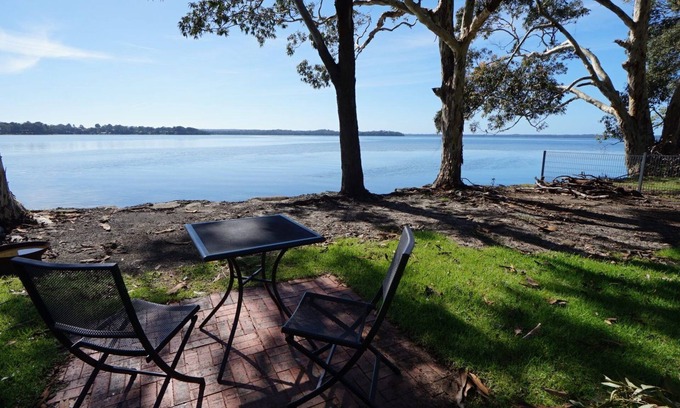 St. Georges Basin Maison | Billyz Basin by Jervis Bay Breaks