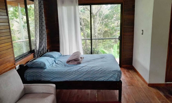 Rivas Maison | bio-brunque cabin
