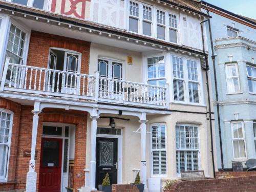 Cromer Maison | Birch House