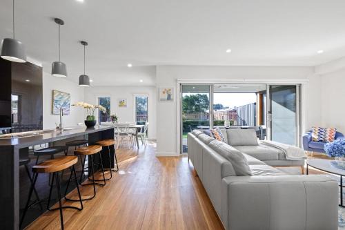 Cowes Maison | Birchwood Villa Cowes, Pool & Tennis in complex