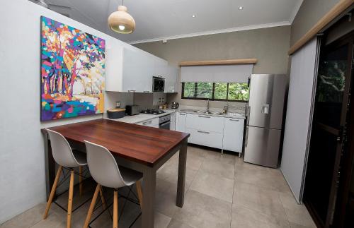 Nelspruit Maison | Birds Babble Self Catering